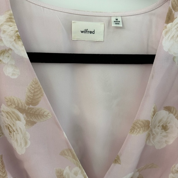 wilfred pink floral top NWOT - Picture 4 of 6